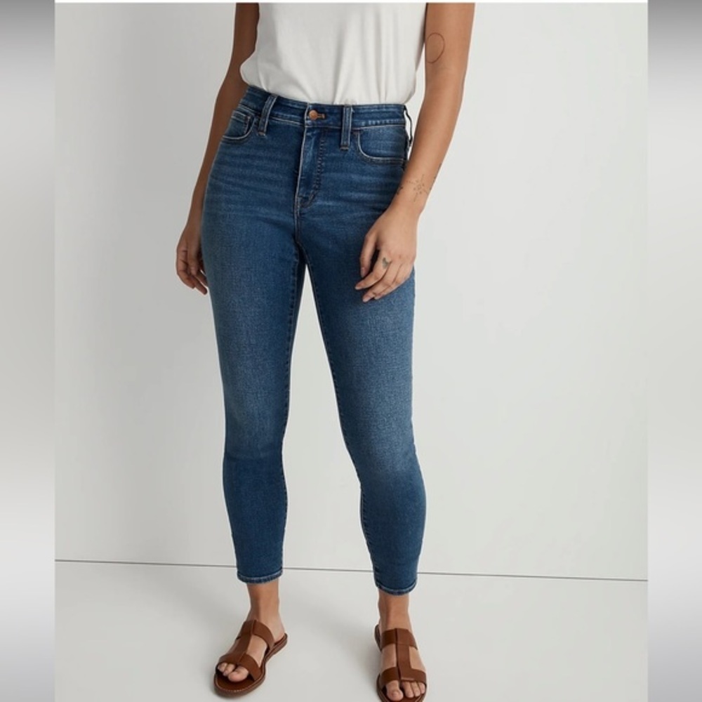 NWT! Madewell Petite‎ Curvy Roadtripper Authentic Skinny Jeans in Roselawn Wash